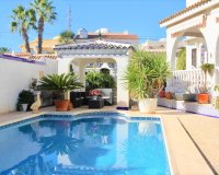 Resale - Villa - Orihuela Costa - Villamartín
