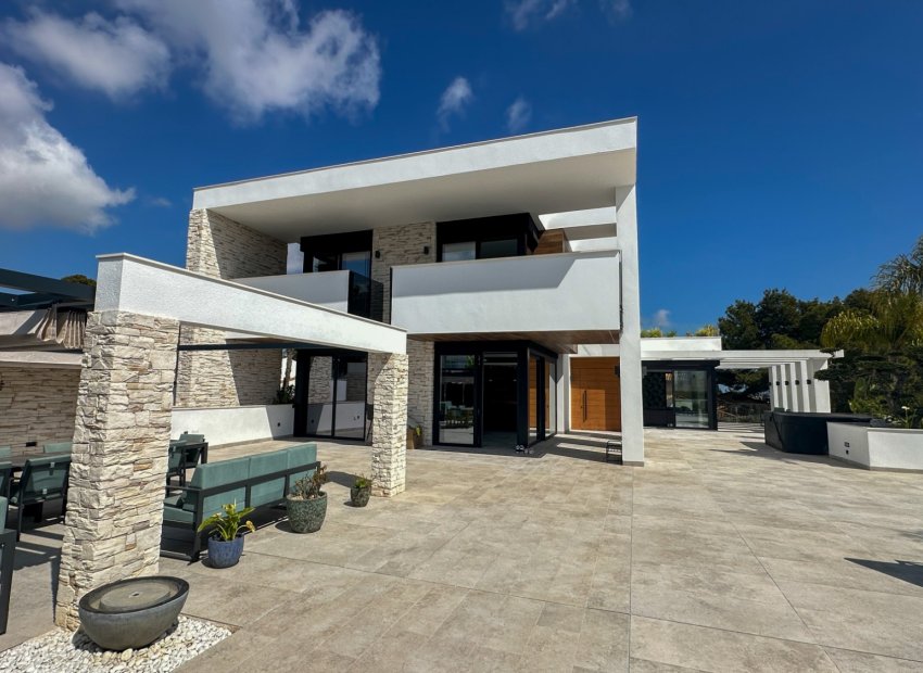 Resale - Villa - Orihuela Costa - Villamartín