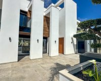Resale - Villa - Orihuela Costa - Villamartín