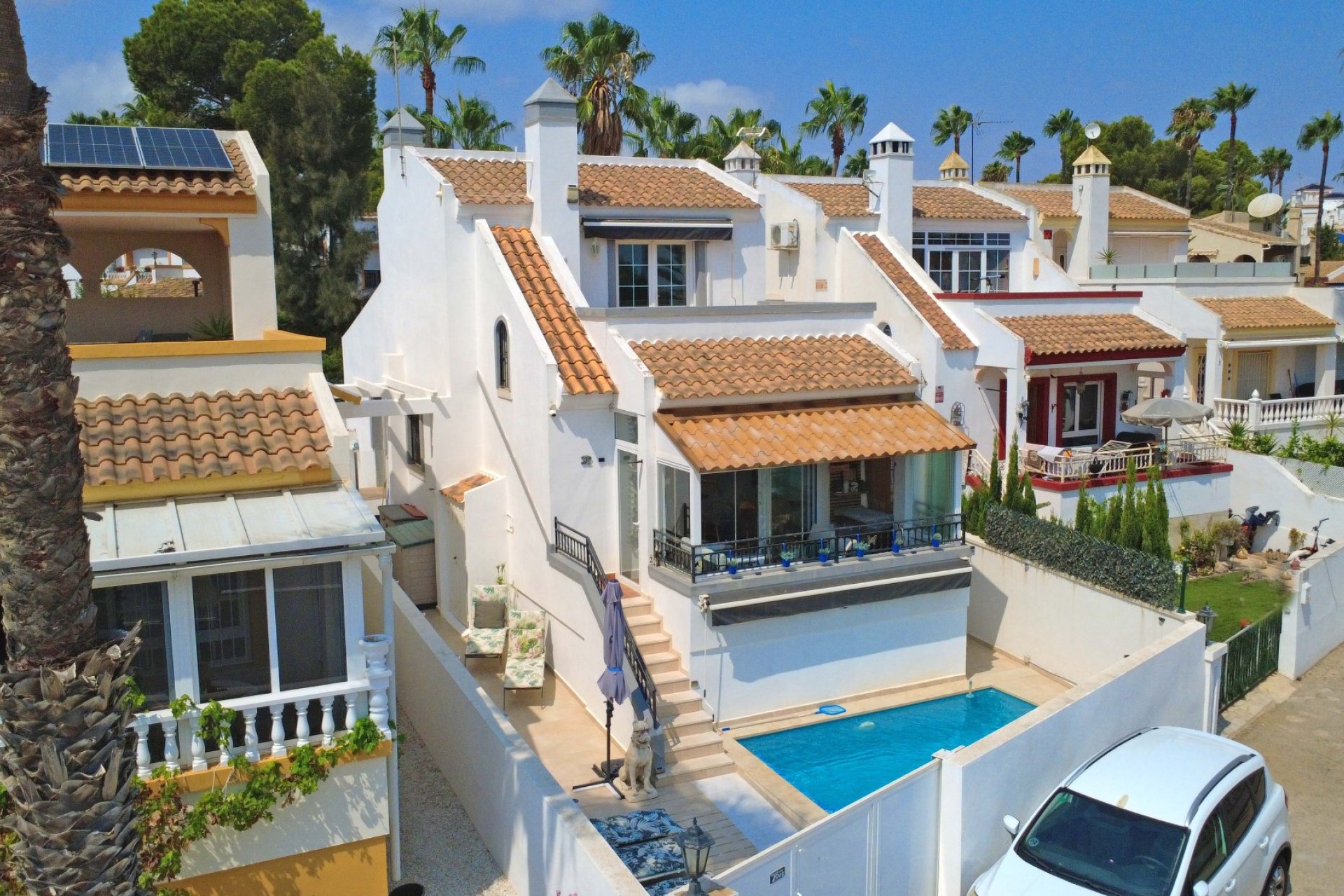Resale - Villa - Orihuela Costa - Villamartín