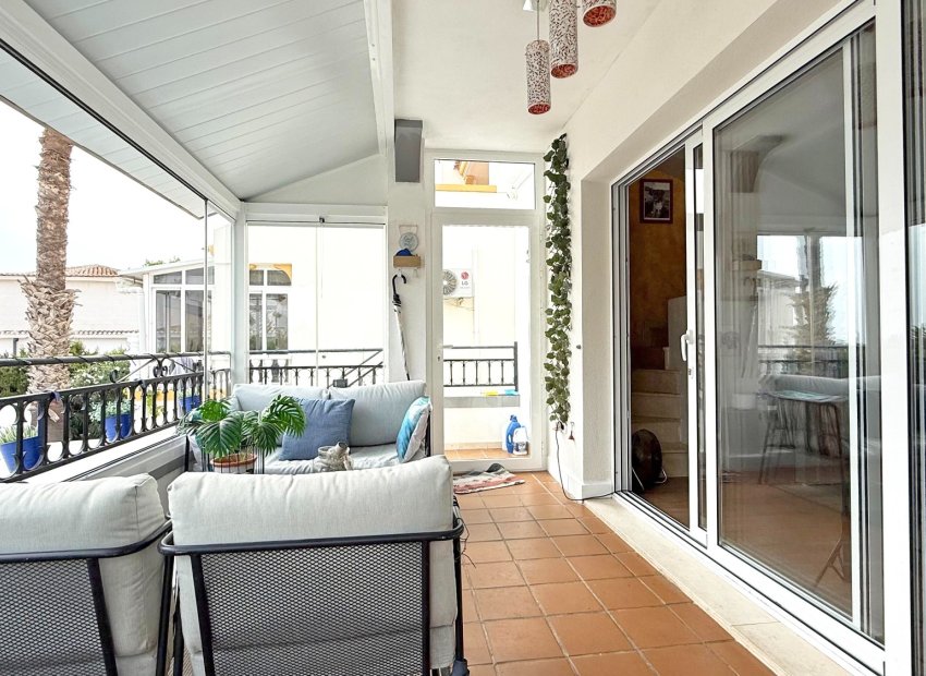 Resale - Villa - Orihuela Costa - Villamartín