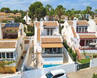 Resale - Villa - Orihuela Costa - Villamartín