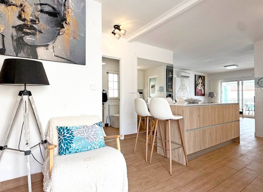 Resale - Villa - Orihuela Costa - Villamartín