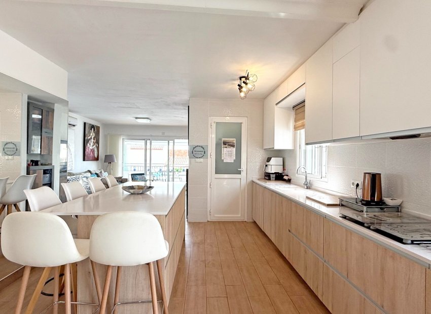 Resale - Villa - Orihuela Costa - Villamartín