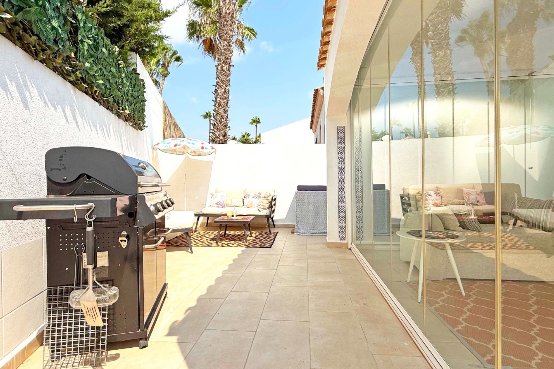 Resale - Villa - Orihuela Costa - Villamartín
