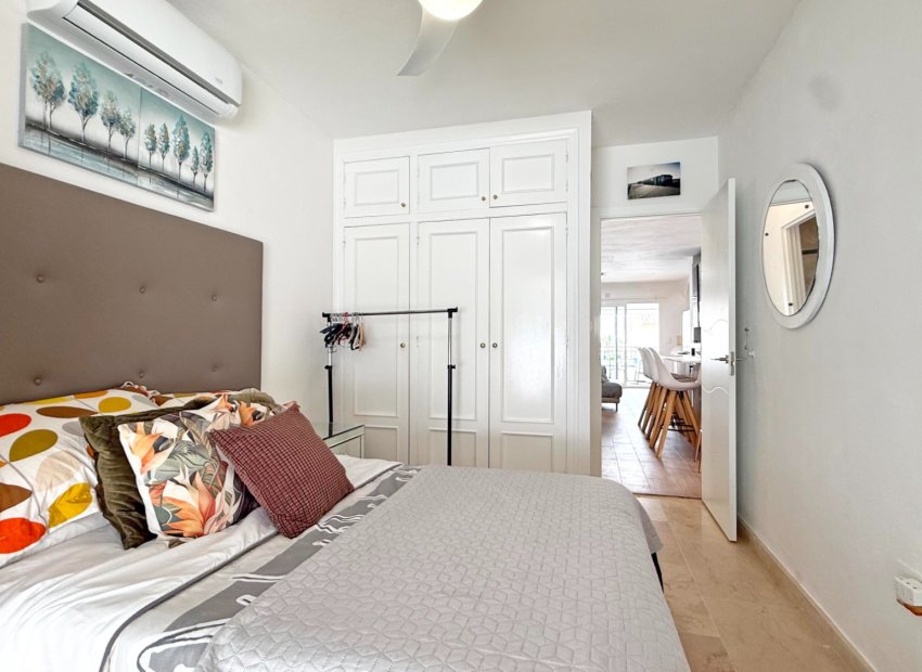 Resale - Villa - Orihuela Costa - Villamartín