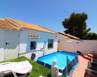 Resale - Villa - Orihuela Costa - Villamartín