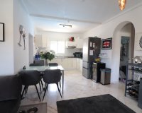 Resale - Villa - Orihuela Costa - Villamartín