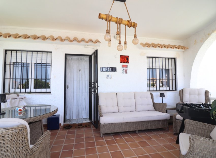 Resale - Villa - Orihuela Costa - Villamartín