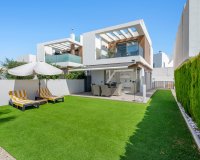 Resale - Villa - Orihuela Costa - Villamartín