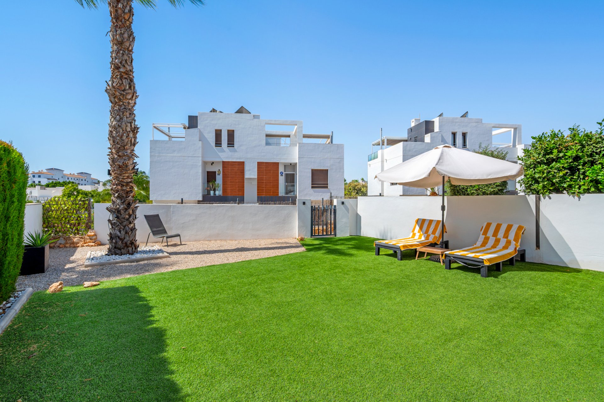 Resale - Villa - Orihuela Costa - Villamartín