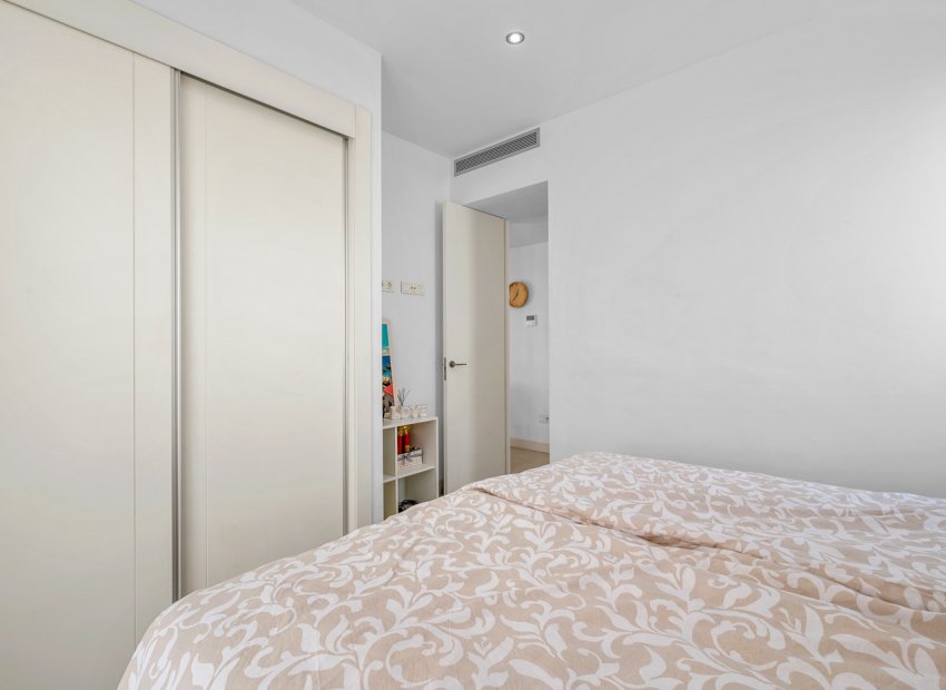 Resale - Villa - Orihuela Costa - Villamartín