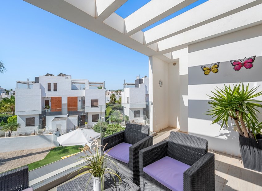 Resale - Villa - Orihuela Costa - Villamartín