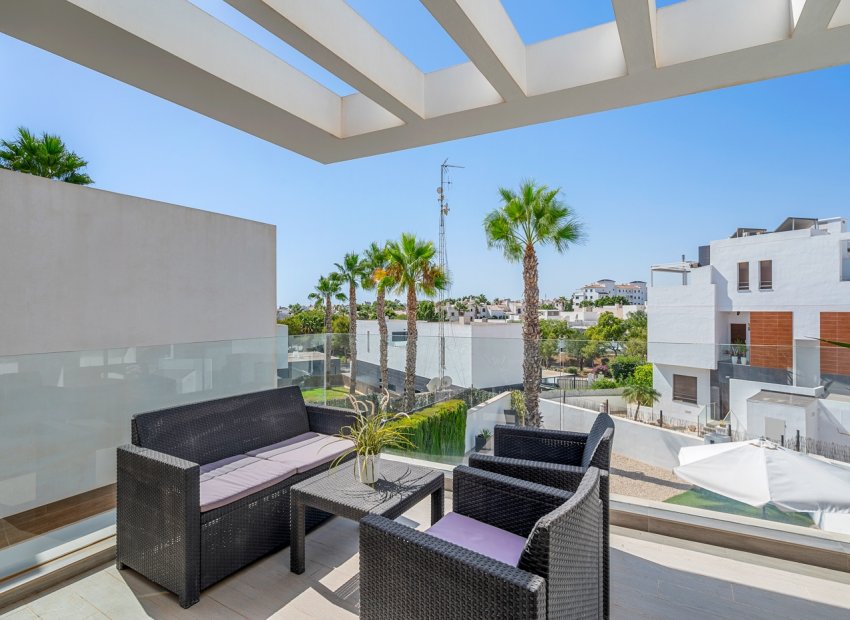 Resale - Villa - Orihuela Costa - Villamartín