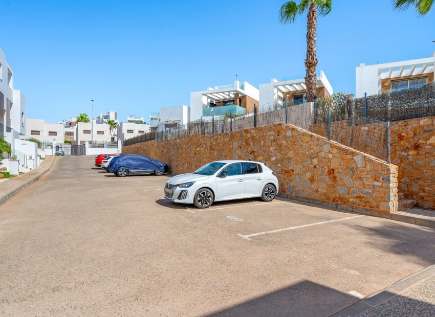 Resale - Villa - Orihuela Costa - Villamartín