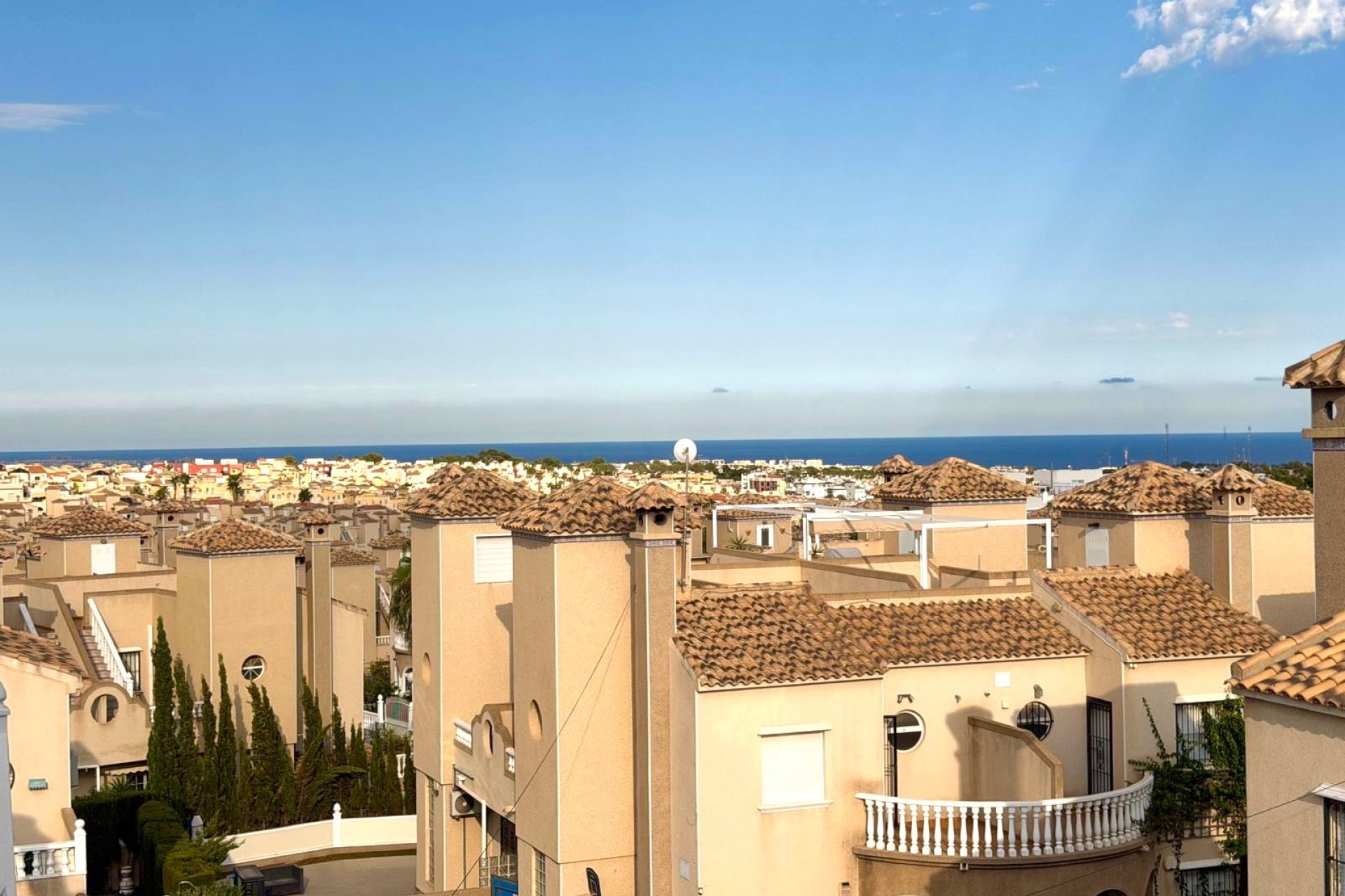Resale - Villa - Orihuela Costa - Villamartín