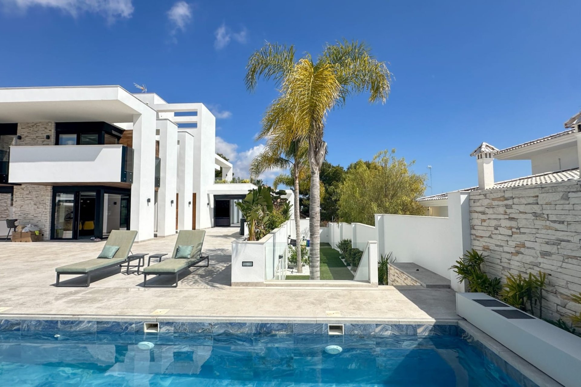 Resale - Villa - Orihuela Costa - Villamartín