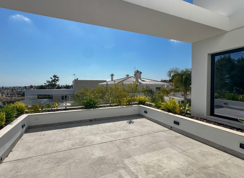 Resale - Villa - Orihuela Costa - Villamartín