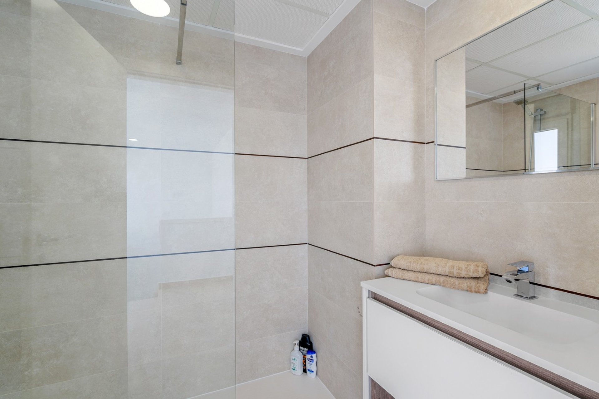 Resale - Villa - Orihuela Costa - Vistabella