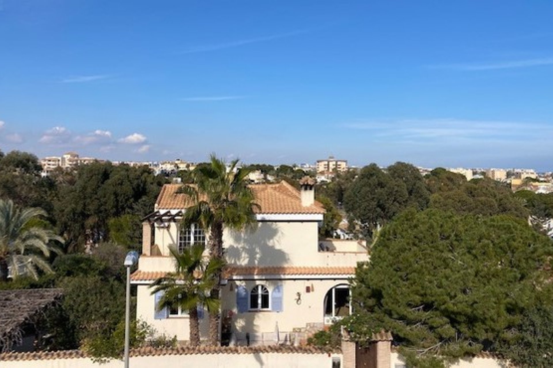 Resale - Villa - Orihuela Costa