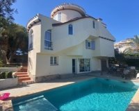 Resale - Villa - Orihuela Costa