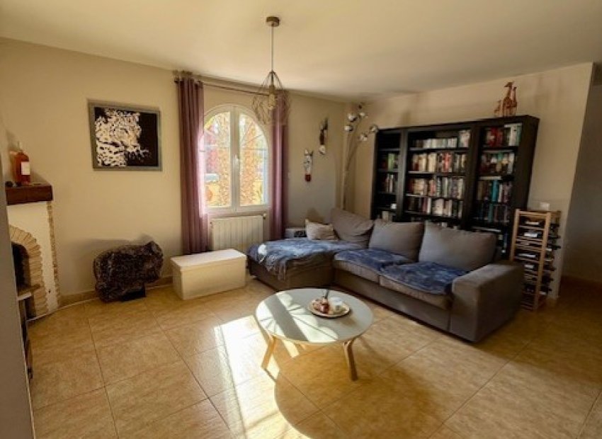 Resale - Villa - Orihuela Costa