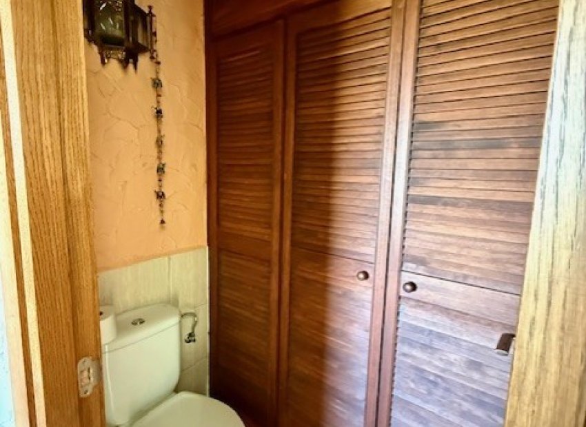 Resale - Villa - Orihuela Costa