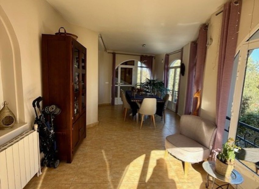 Resale - Villa - Orihuela Costa