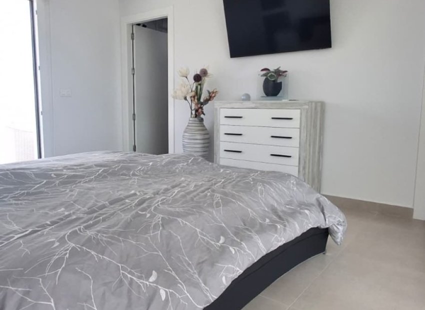 Resale - Villa - Orihuela - Entre Naranjos Vistabella Golf