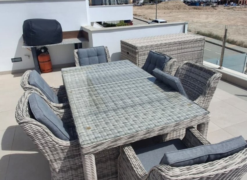 Resale - Villa - Orihuela - Entre Naranjos Vistabella Golf