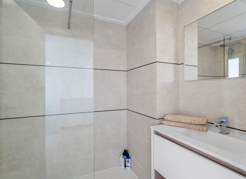 Resale - Villa - Orihuela - Vistabella