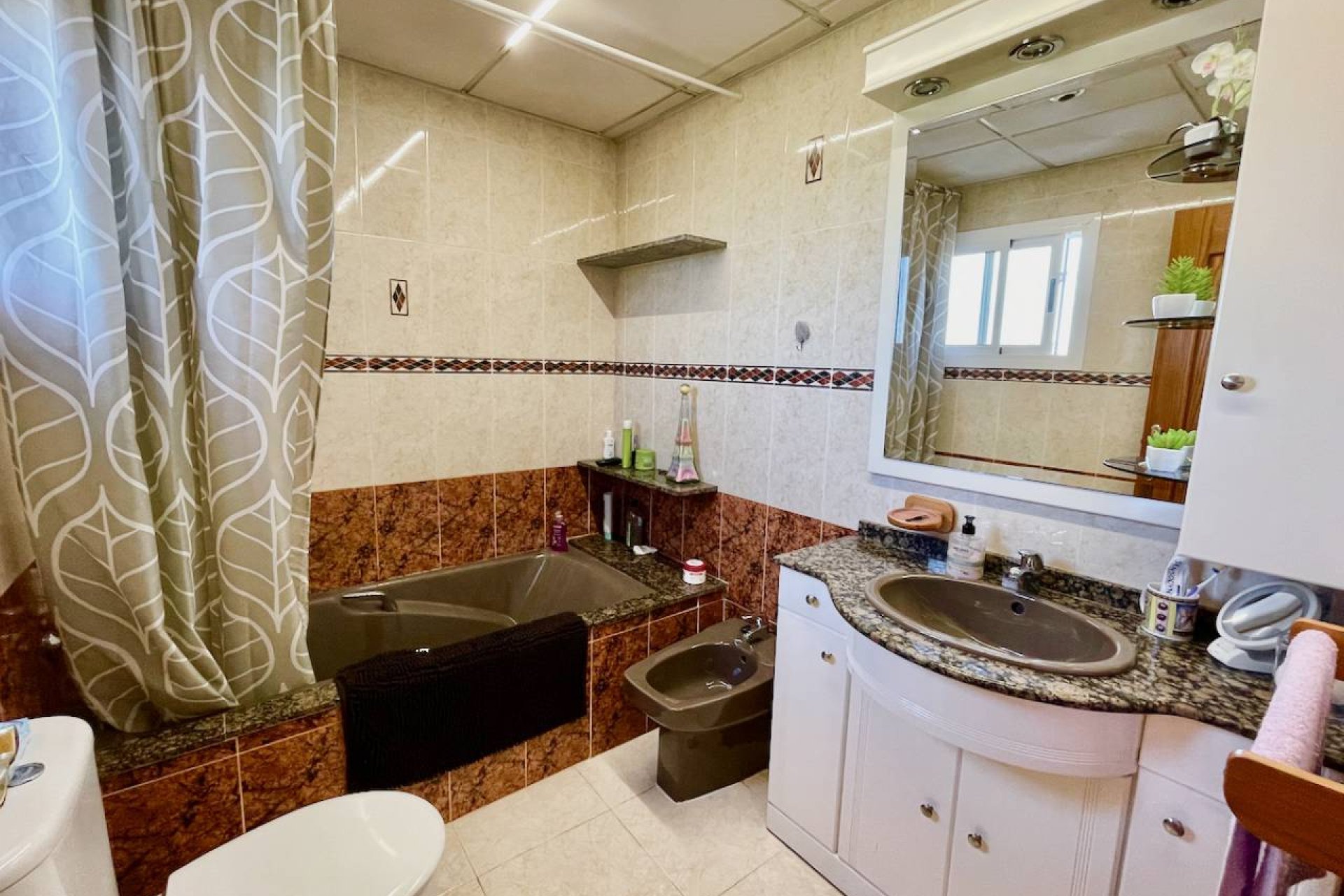 Resale - Villa - Orihuela