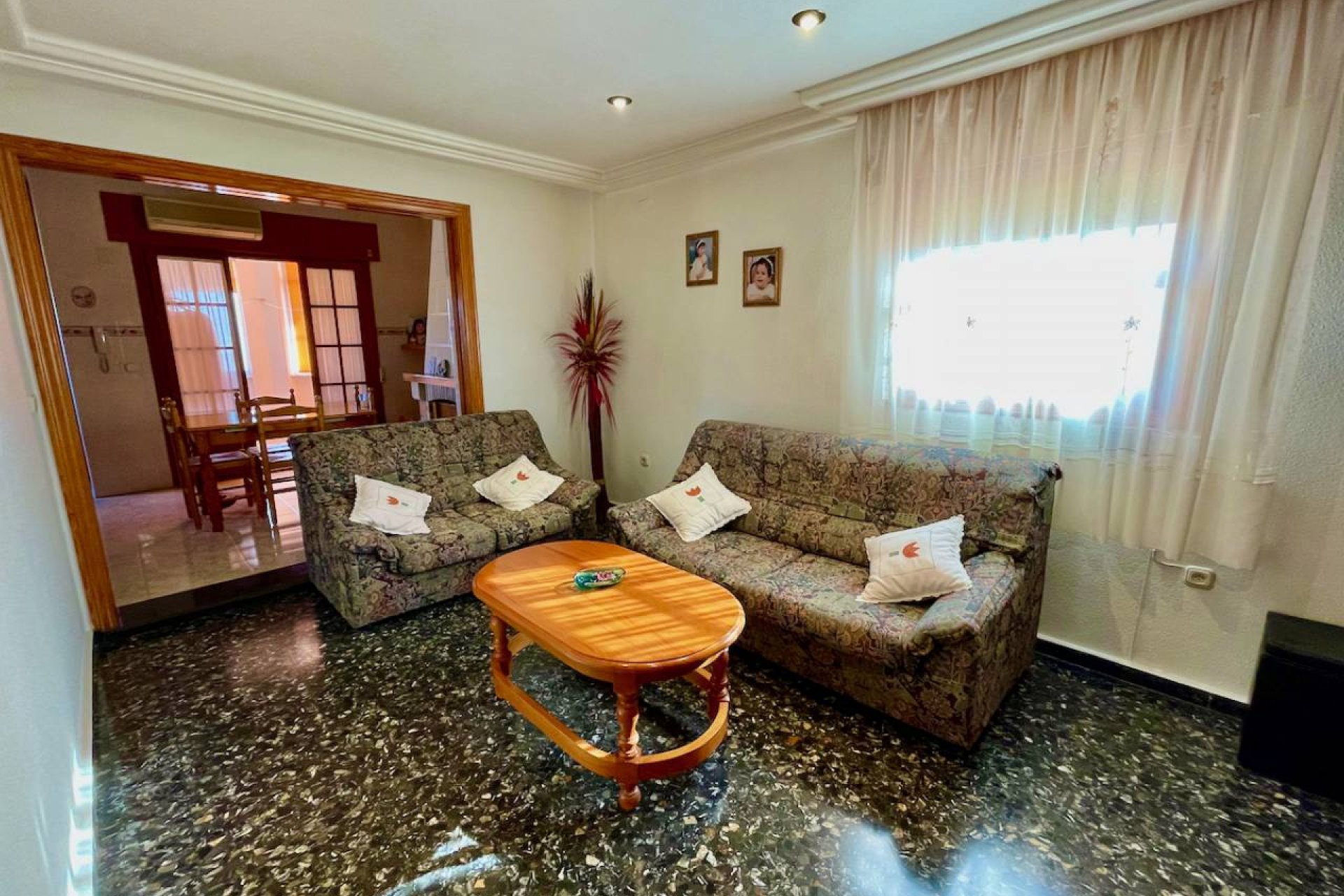 Resale - Villa - Orihuela