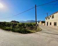 Resale - Villa - Orihuela