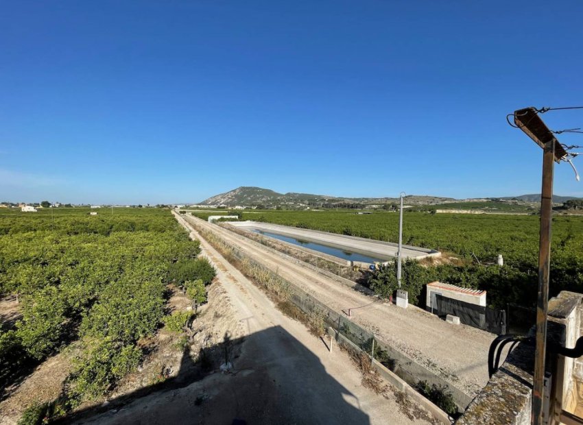 Resale - Villa - Orihuela