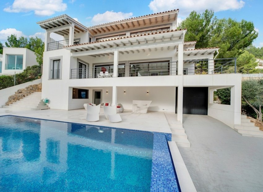 Resale - Villa - PALMA - Son Vida