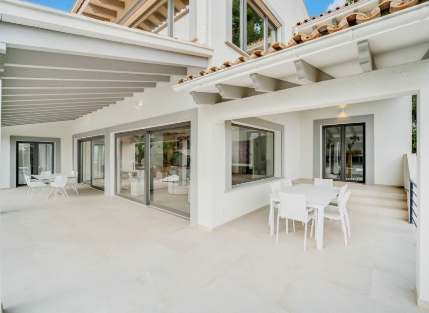 Resale - Villa - PALMA - Son Vida