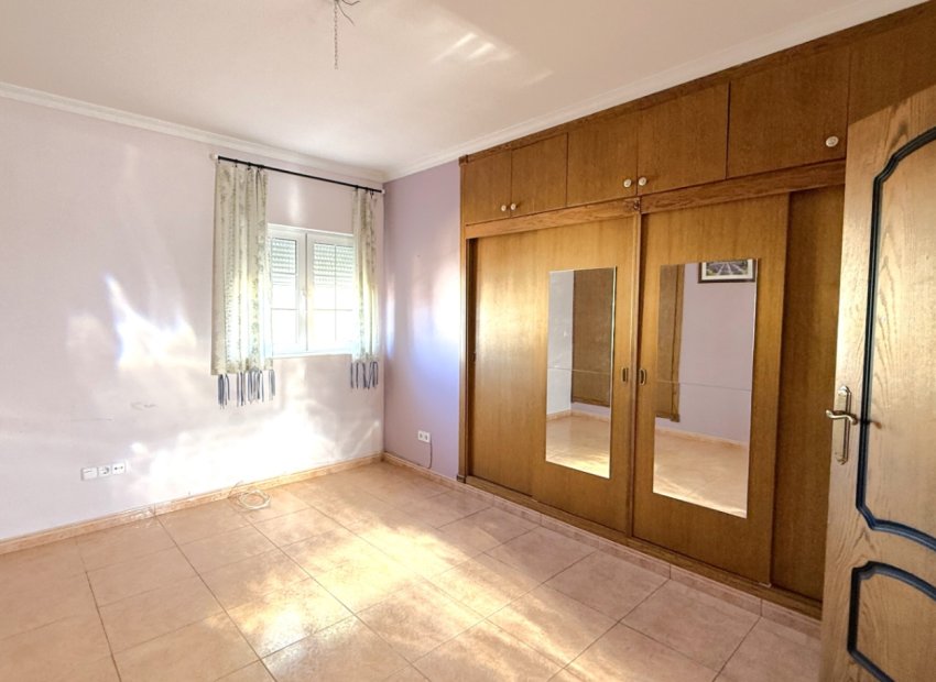 Resale - Villa - Pilar de la Horadada - Costa Blanca