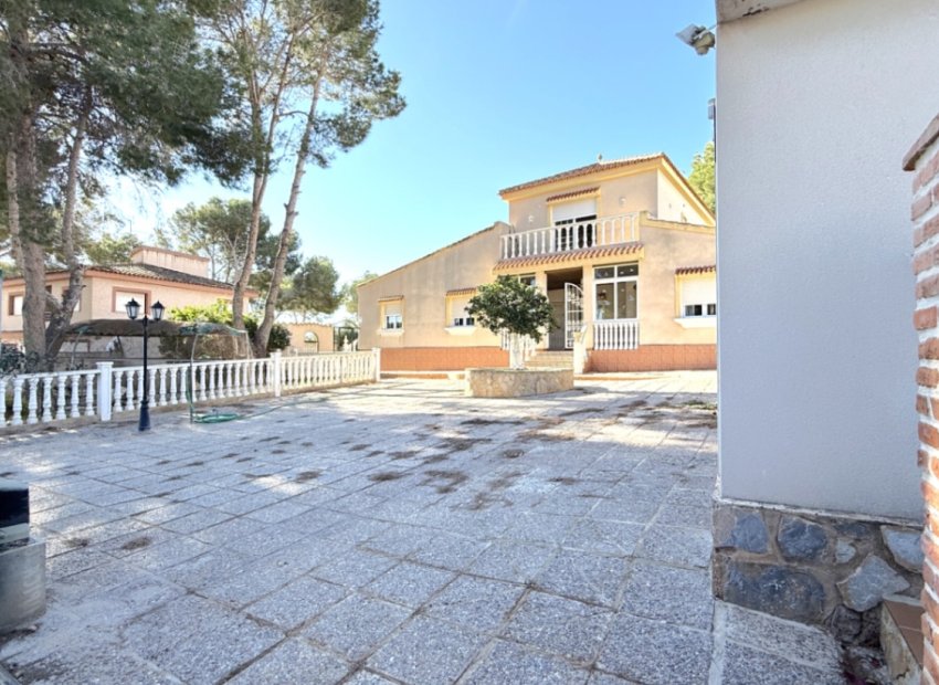 Resale - Villa - Pilar de la Horadada - Costa Blanca