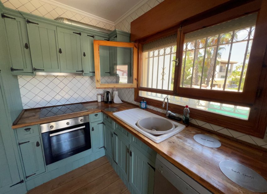 Resale - Villa - Pilar de la Horadada - Pinar de Campoverde