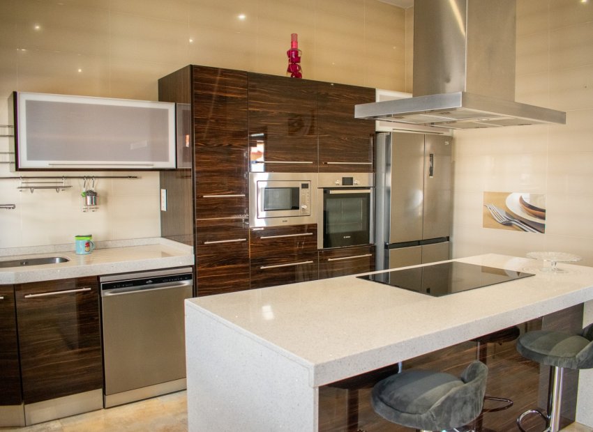 Resale - Villa - Pilar de la Horadada - Torre de la Horadada