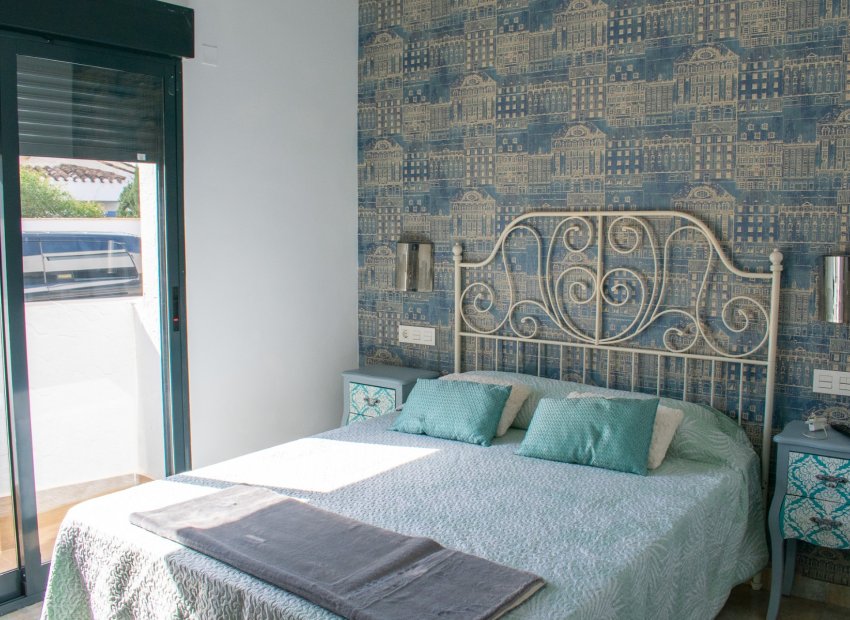 Resale - Villa - Pilar de la Horadada - Torre de la Horadada