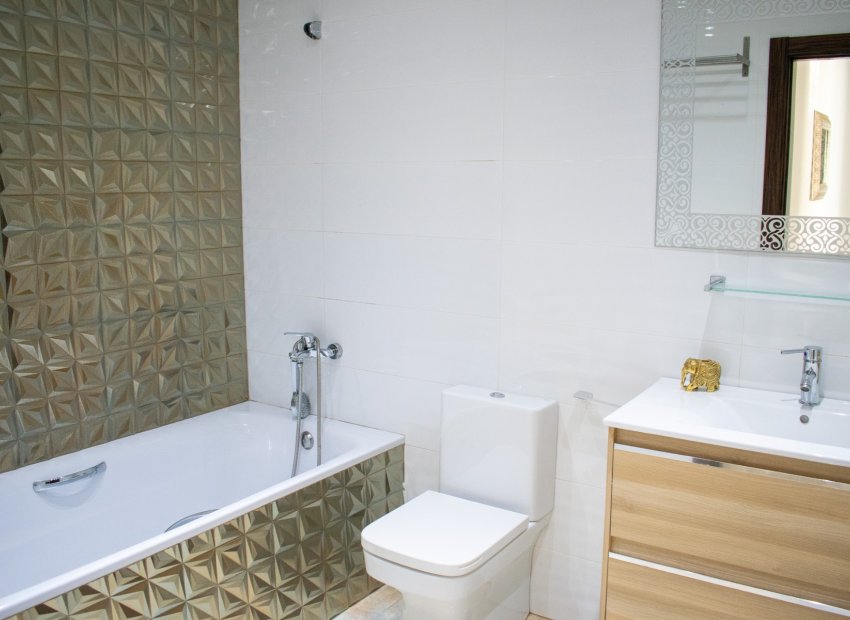 Resale - Villa - Pilar de la Horadada - Torre de la Horadada