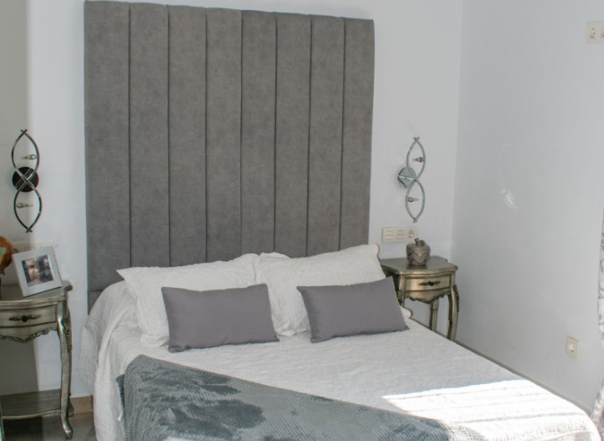 Resale - Villa - Pilar de la Horadada - Torre de la Horadada