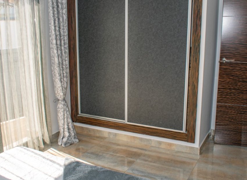 Resale - Villa - Pilar de la Horadada - Torre de la Horadada