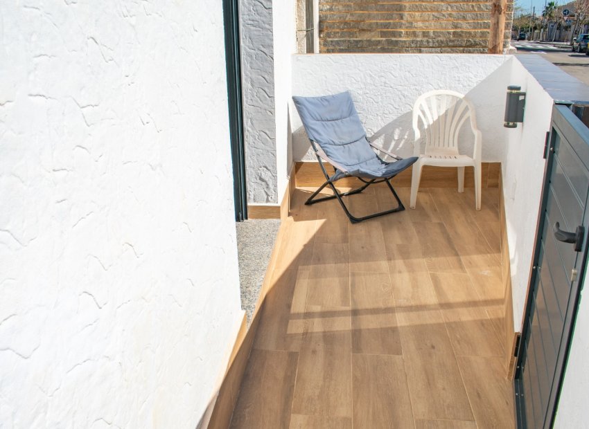 Resale - Villa - Pilar de la Horadada - Torre de la Horadada