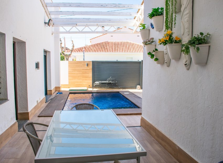 Resale - Villa - Pilar de la Horadada - Torre de la Horadada