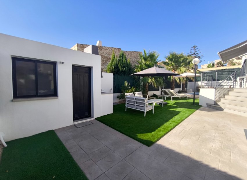 Resale - Villa - Polop - Alberca
