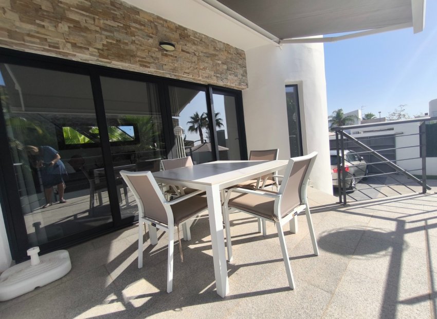 Resale - Villa - Polop - Alberca
