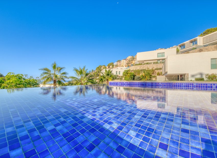 Resale - Villa - PORT D'ANDRATX - Andratx